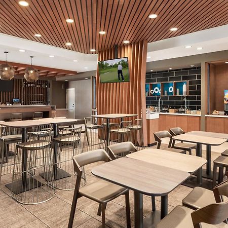 Springhill Suites By Marriott Milwaukee West/Wauwatosa Dış mekan fotoğraf