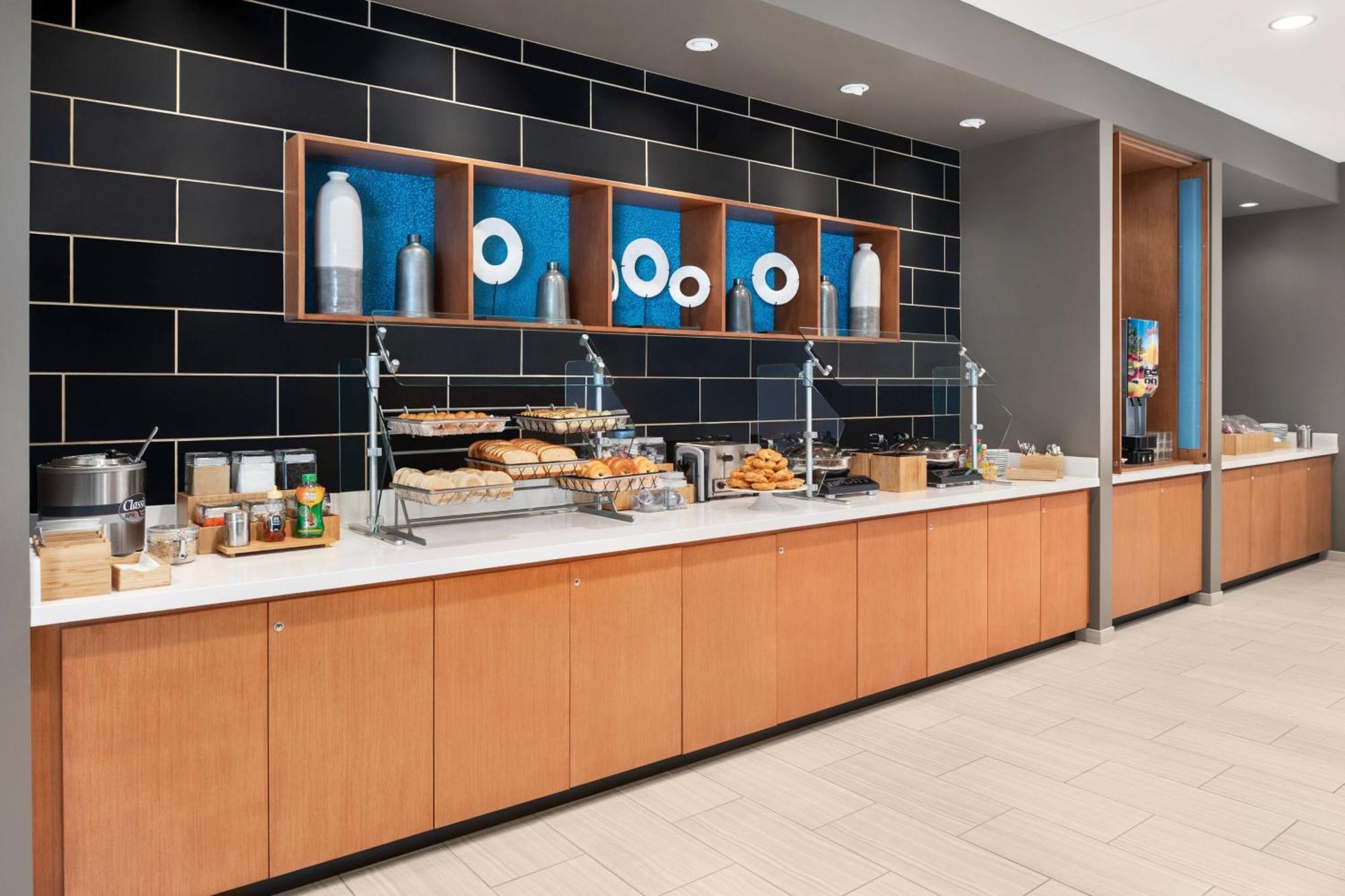 Springhill Suites By Marriott Milwaukee West/Wauwatosa Dış mekan fotoğraf